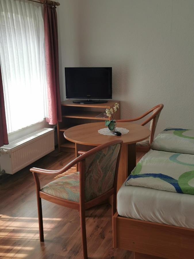 Pension Zum Park Goldberg Exterior photo