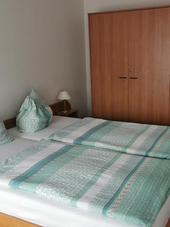 Pension Zum Park Goldberg Exterior photo